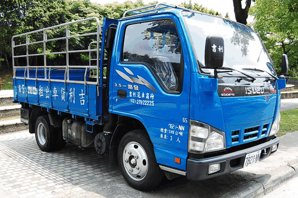 3噸半貨車