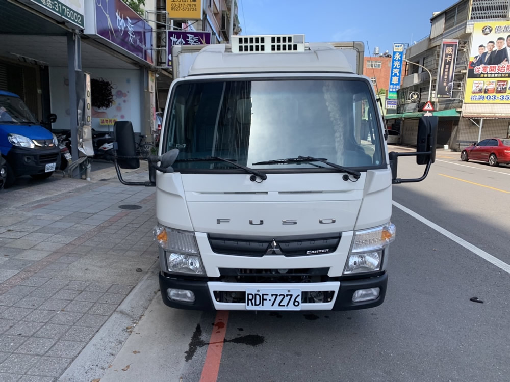 3噸半貨車