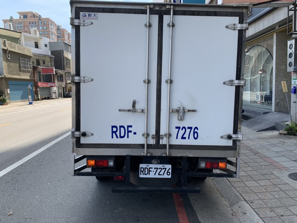 3噸半貨車